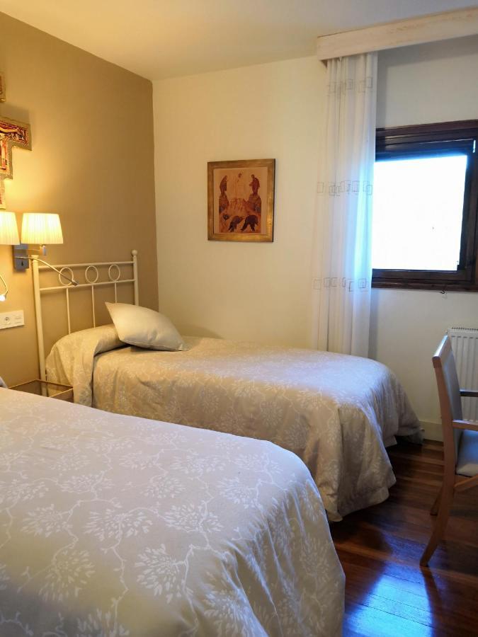 Hospederia San Jose Hostel Derio Ngoại thất bức ảnh