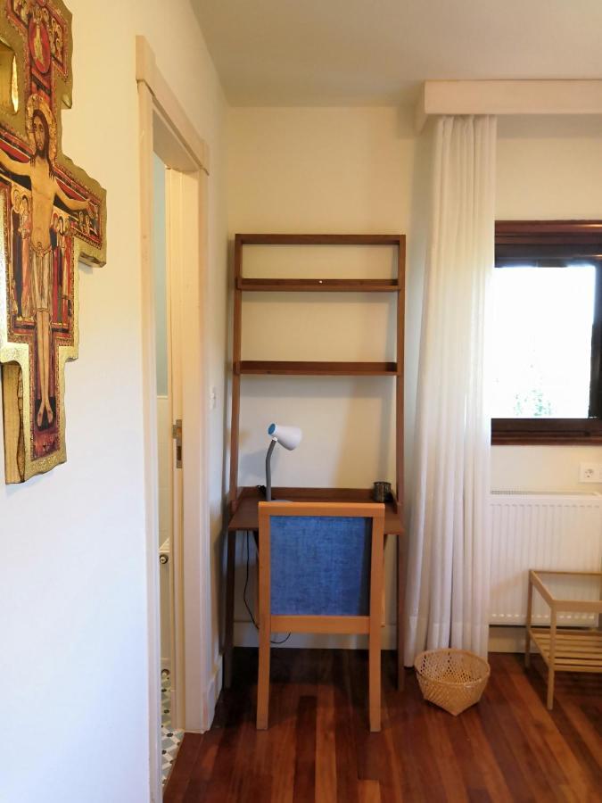 Hospederia San Jose Hostel Derio Ngoại thất bức ảnh